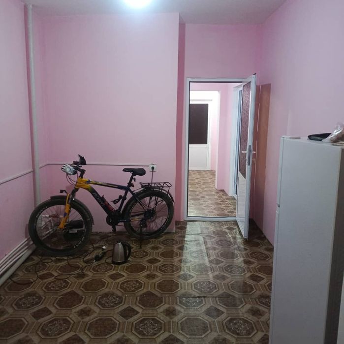 Квартира 3хона 3таж 4а мкр 7 дом 9кв срочно