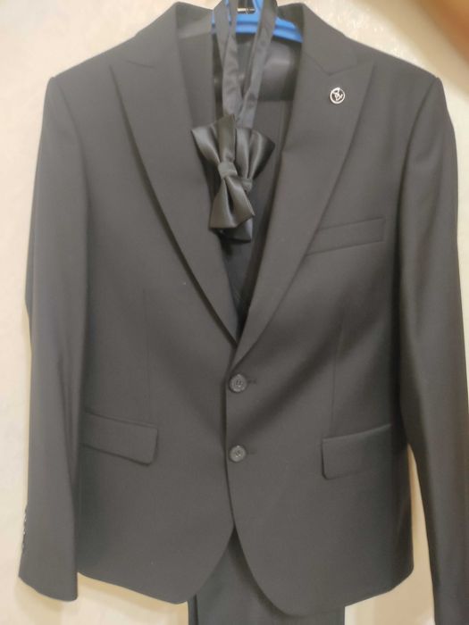 Новый классический костюм