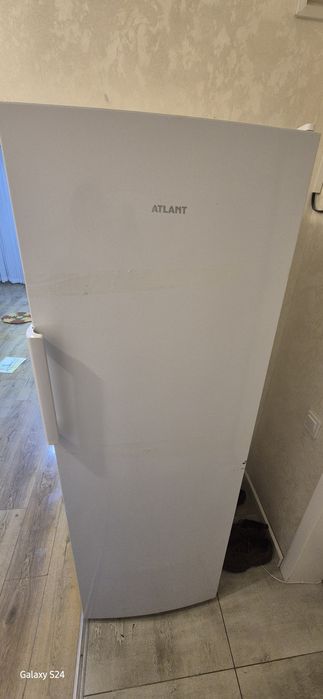 Продам холодильник ATLANT