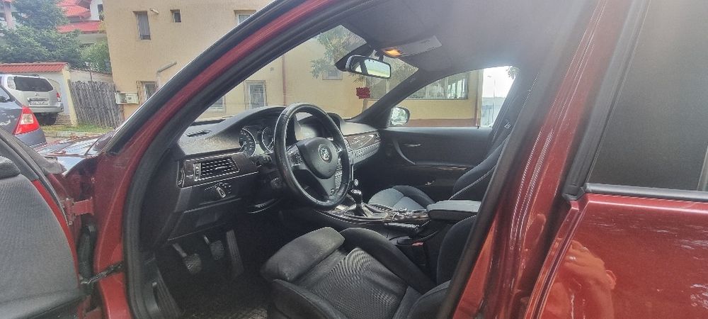 Bmw E90 LCI 2011