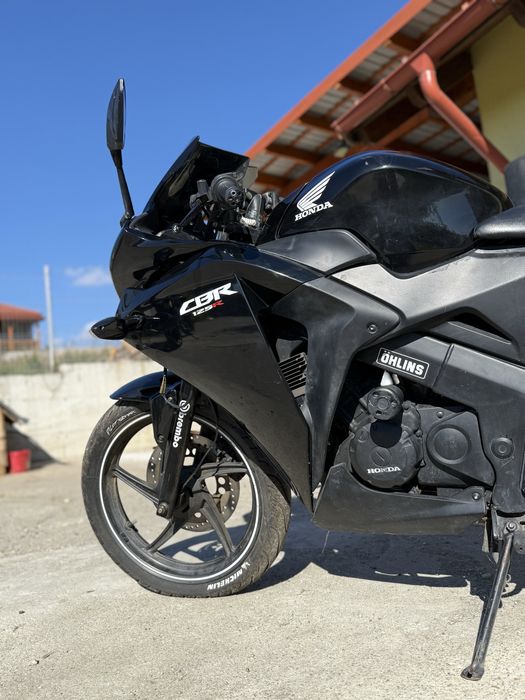Honda cbr 125r