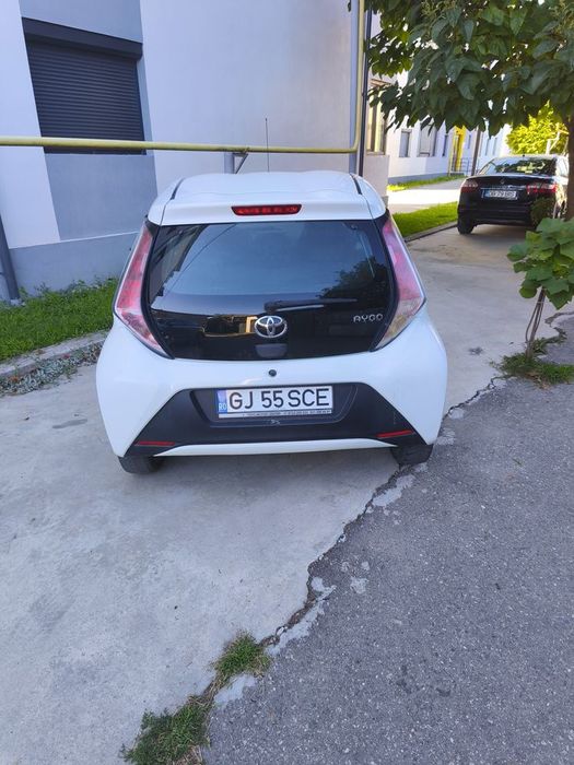 Toyota aygo 2016