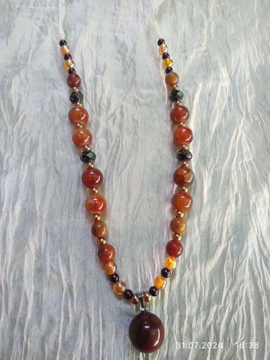 Дизайнерски бижута