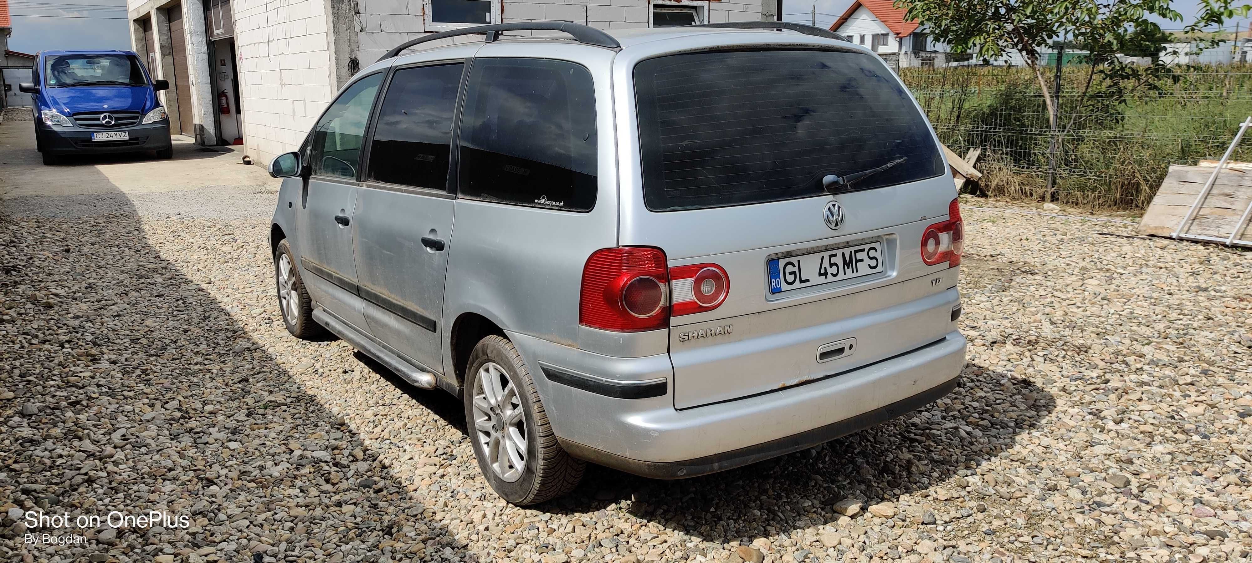 Dezmembram Volkswagen Sharan Facelift 2008