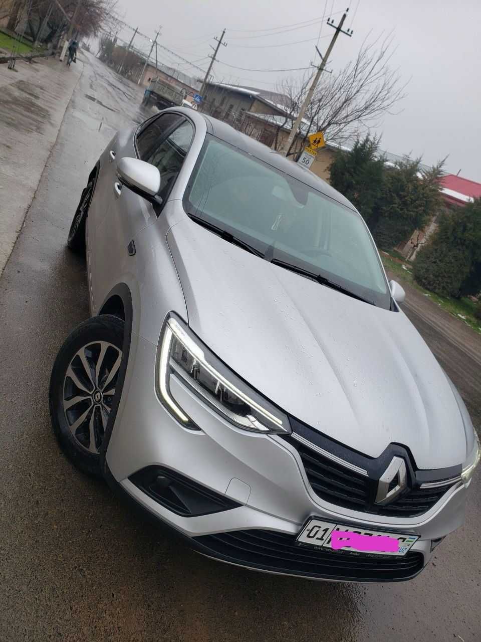 Renault Arkana sotiladi
