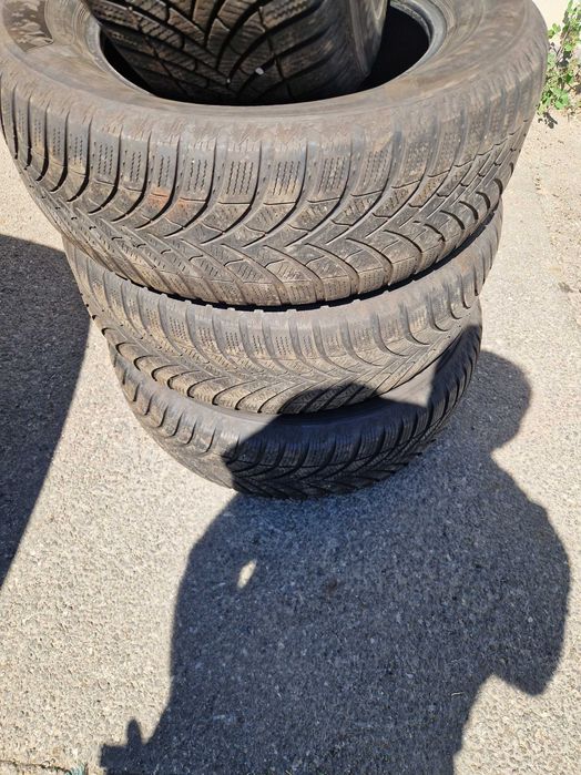 Cauciucuri anvelope 215 65 16  M+S IARNA  semperit speed grip 5