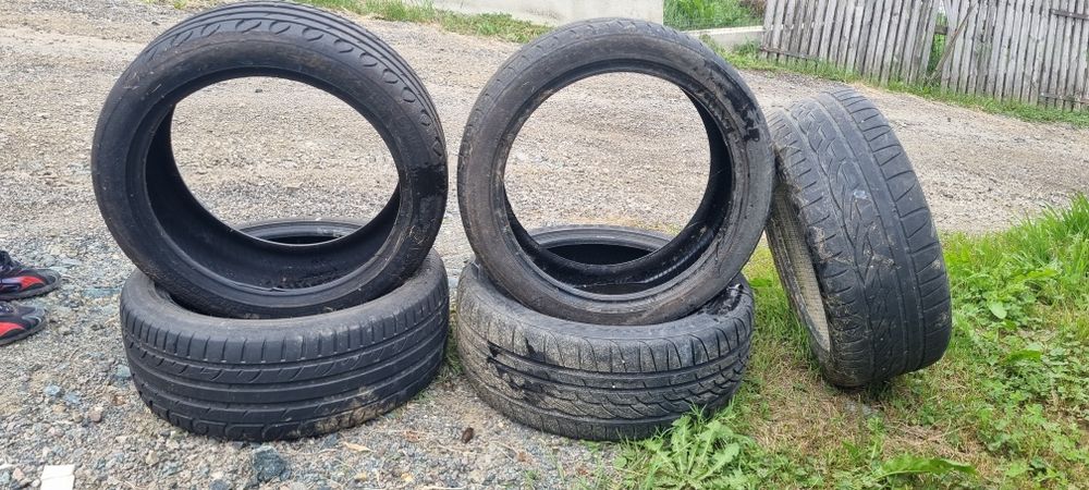 Vând 5 buc cauciucuri