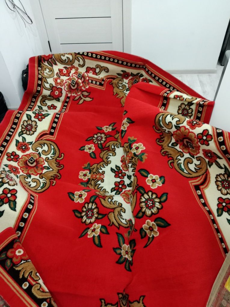 Продам паласы состояние