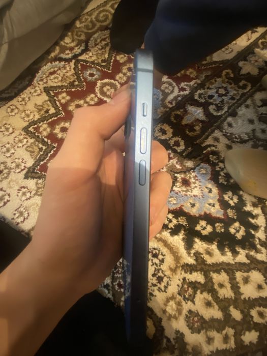 iPhone 13 идеальное состояние