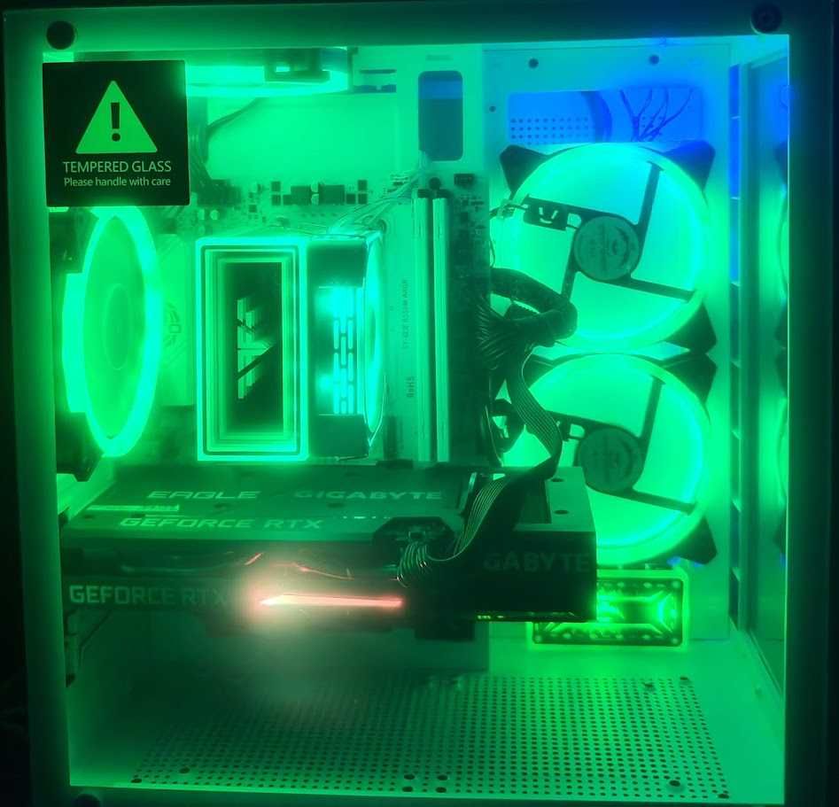 Геймърски компютър Ryzen 5700x, GeForce RTX 3060 Ti,32gb ddr4,1tb nvme