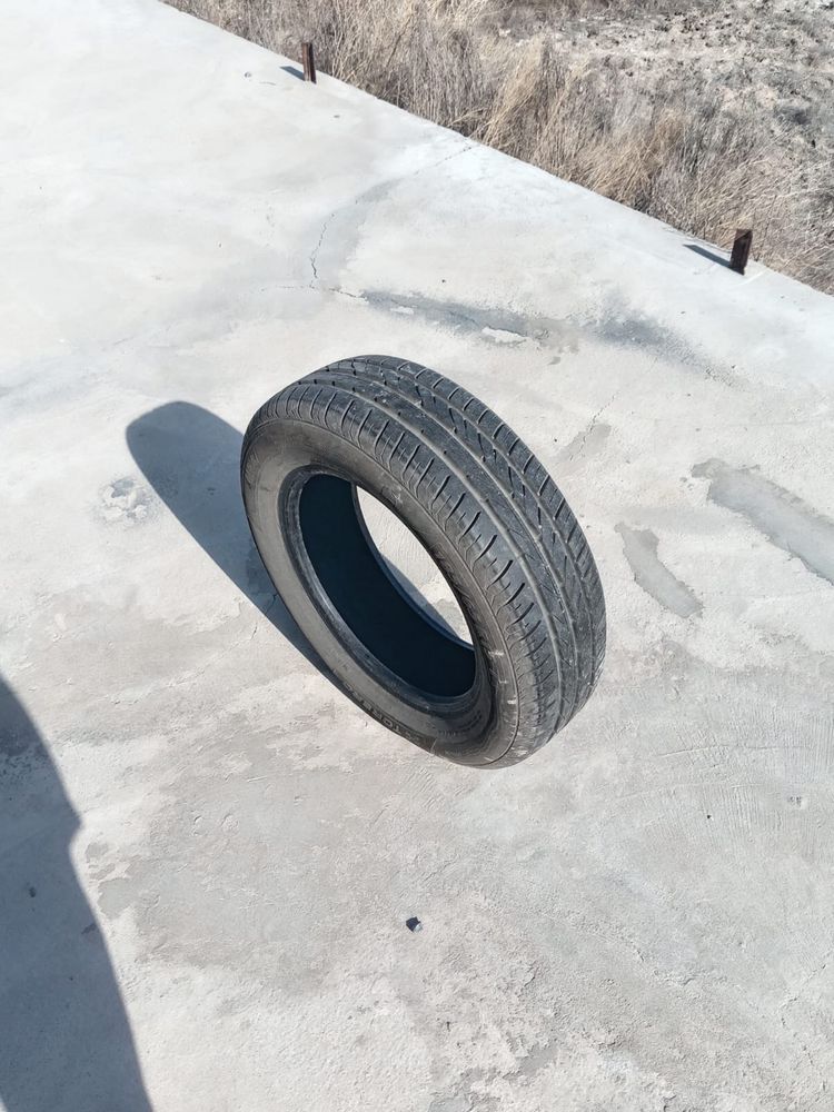 Продам б/у шины  летние