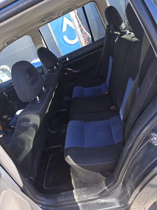 Vând Volkswagen Bora