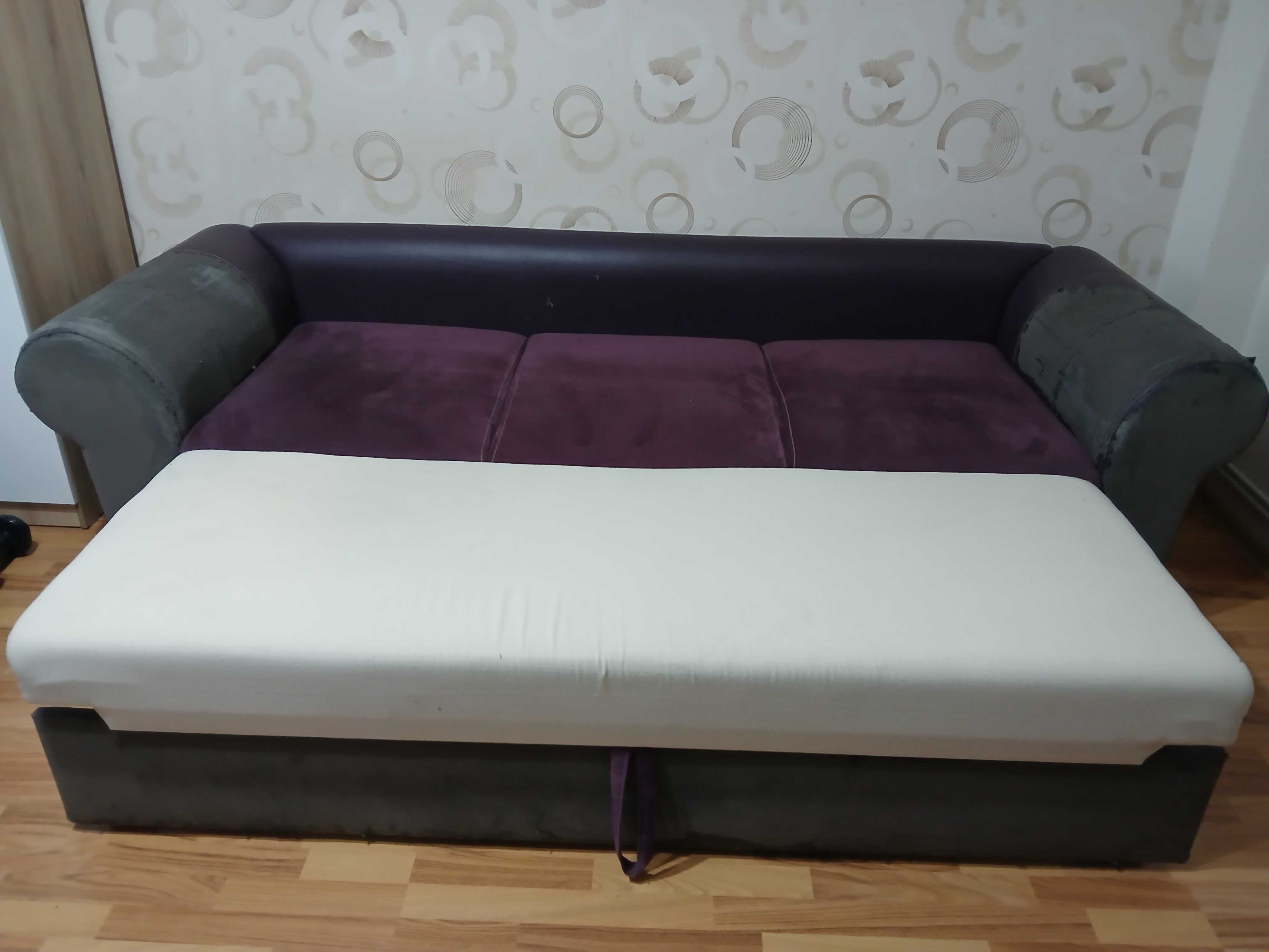 Canapea extensibila
