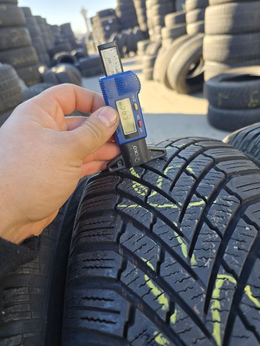 Anvelope de iarna 195-65r15 Continental