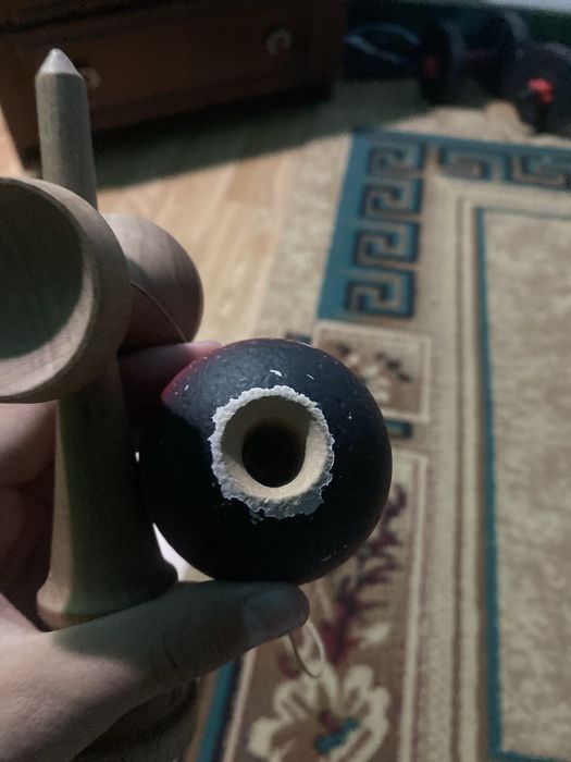 Kendama semnata de XRemus