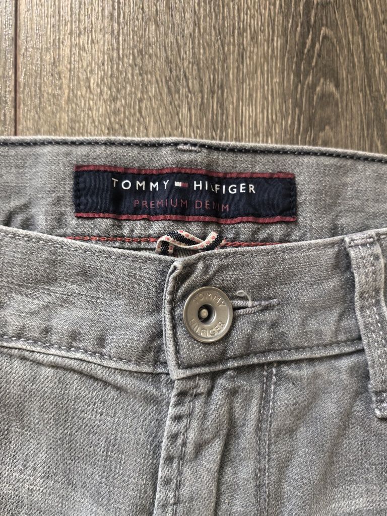 Tommy Hilfiger дънки
