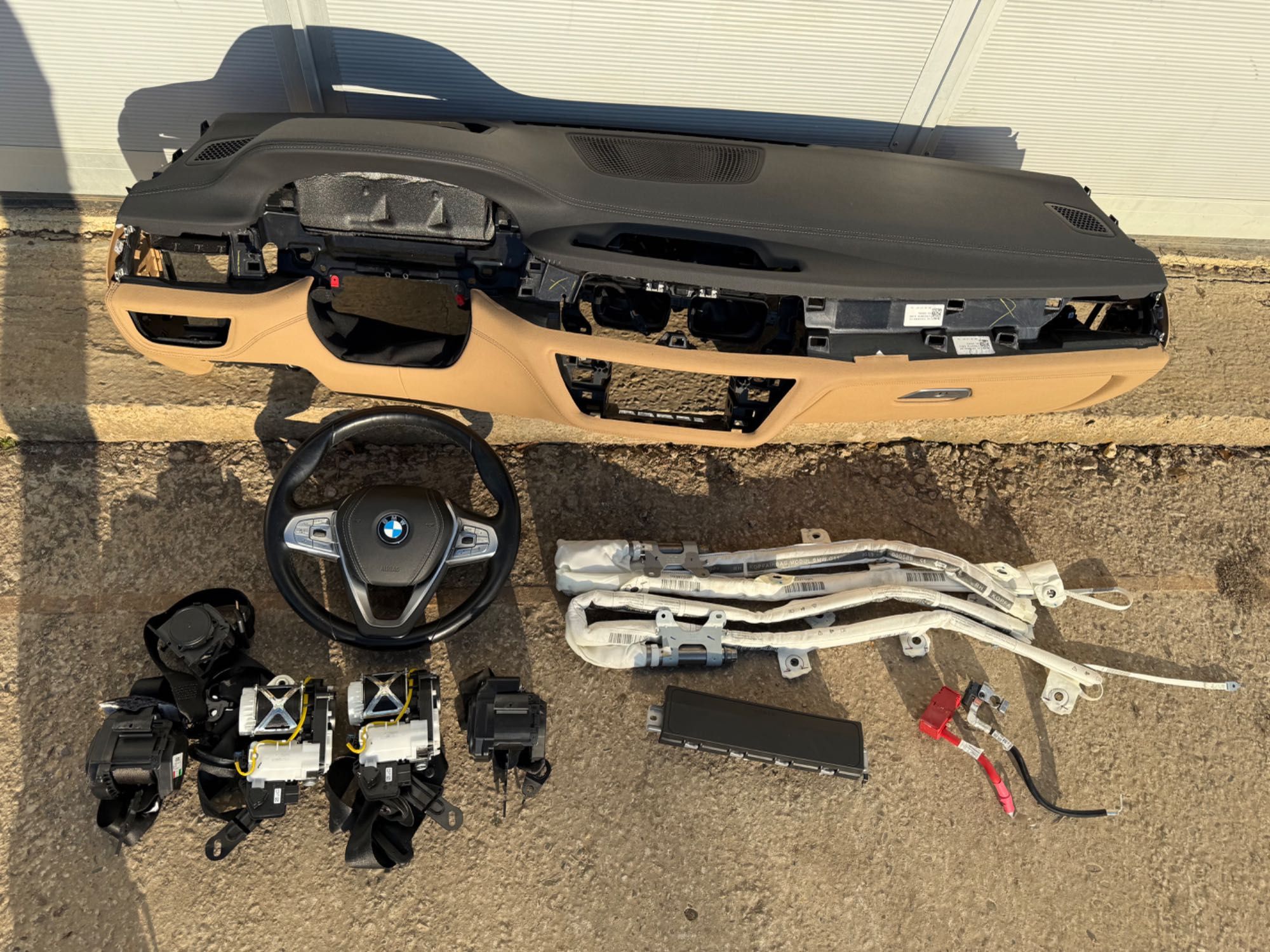 Kit Airbag BMW 7 Series G11 G12 plansa bord centuri airbag volan