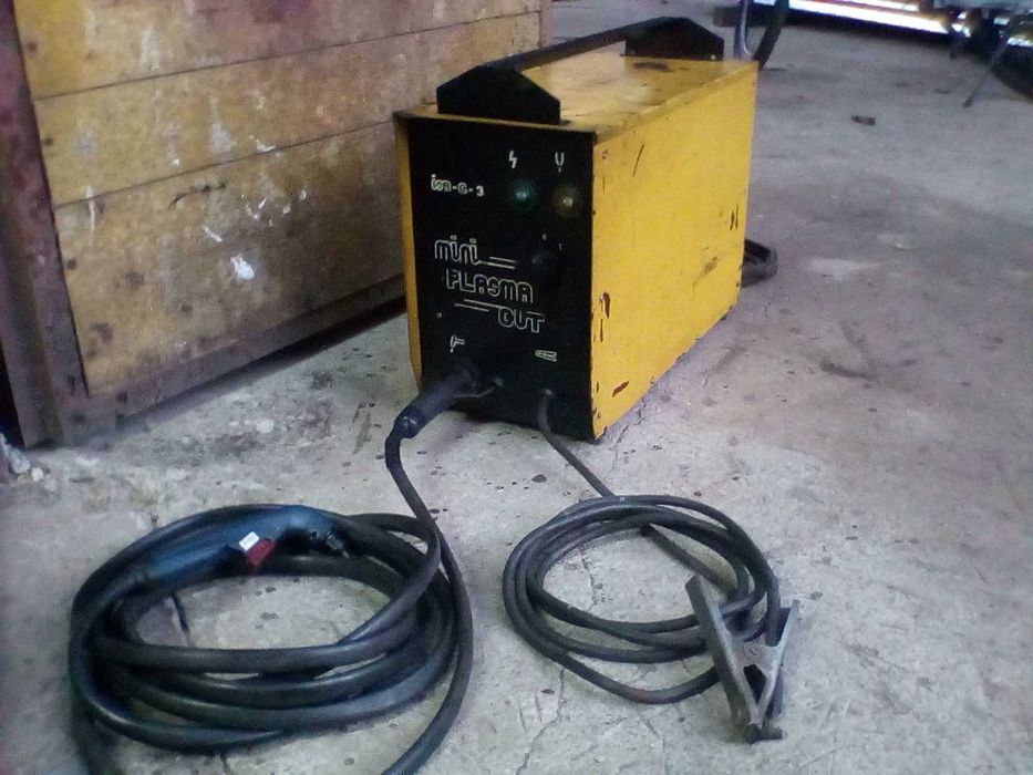 Продава трифазен плазмен резач професионален