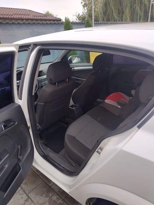 Vând Opel Astra 2009