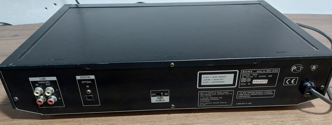 Minidisc deck SONY  MDS JE320  play/recorder