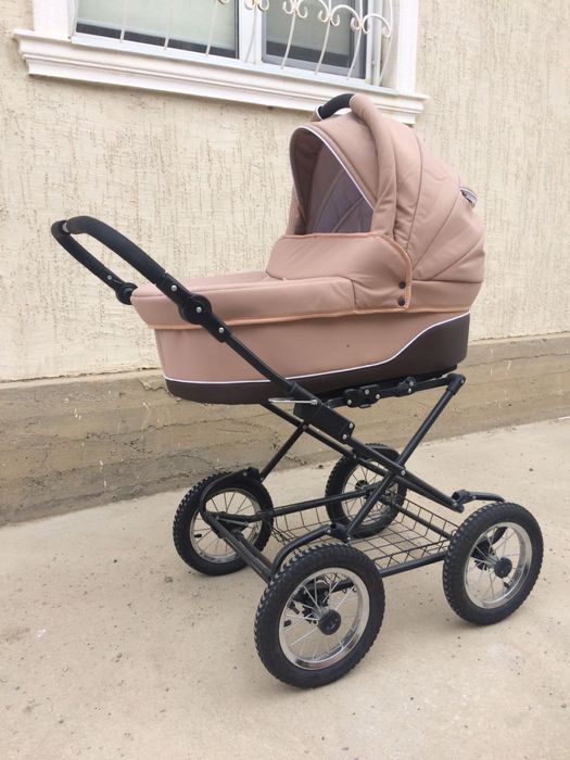 Коляска детская с прогулочным блоком
