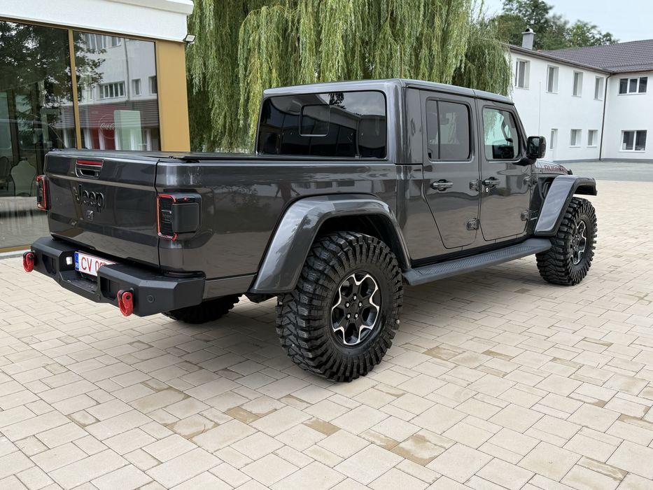 Jeep Gladiator Overland 2021