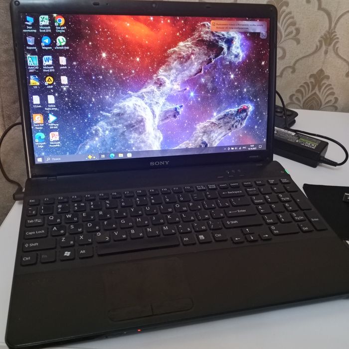 Ноутбук SONY bravia
