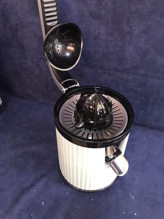 Електрическа сокоизтисквачка Cecotec Xqueeze