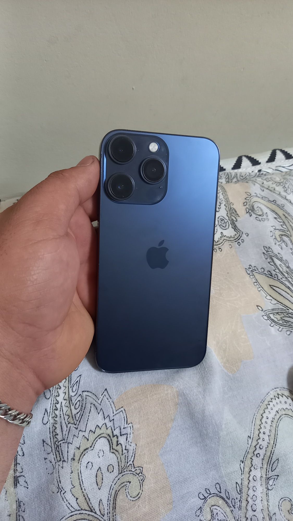 Iphone 15 blu c gorantiya