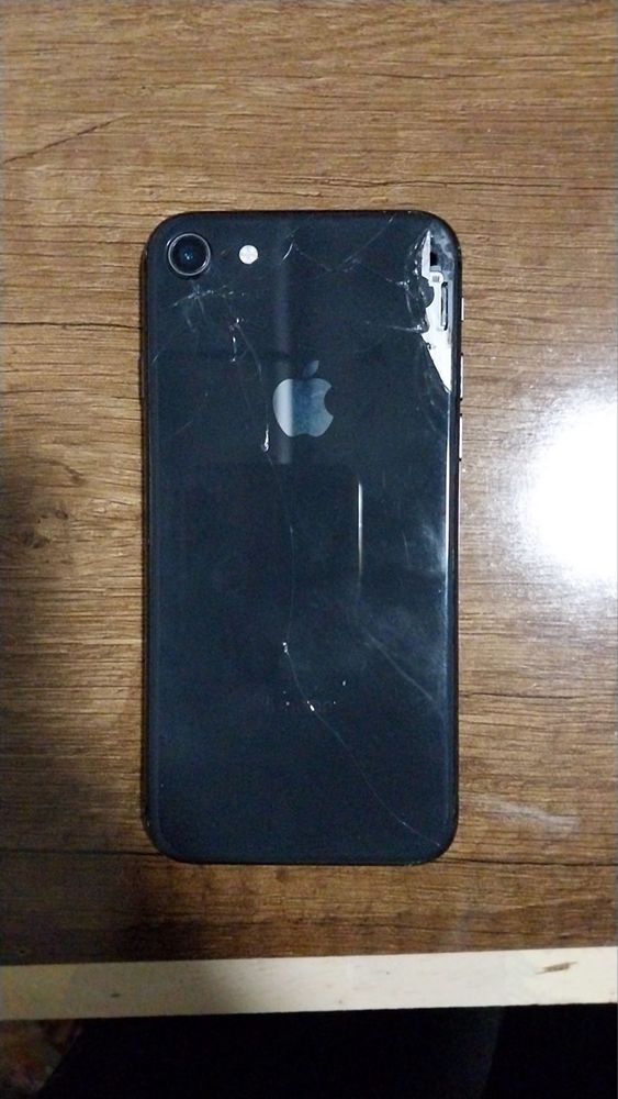 iphone 8  ishlashi zo’r