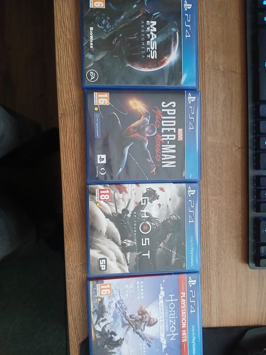 Четири игри за Playstation4