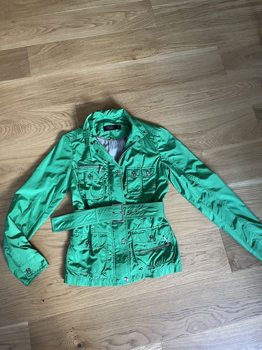 Benetton-тренчкот S, Zara-якета с колан XS и S