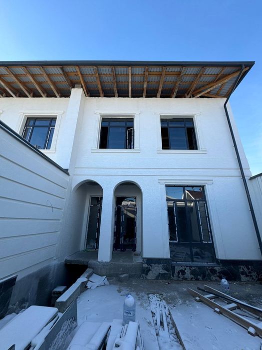 2-sotixli uchaska sotiladi yashnabod
