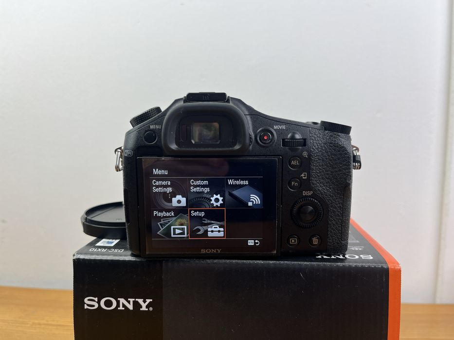 Sony Cyber-Shot DSC-RX10