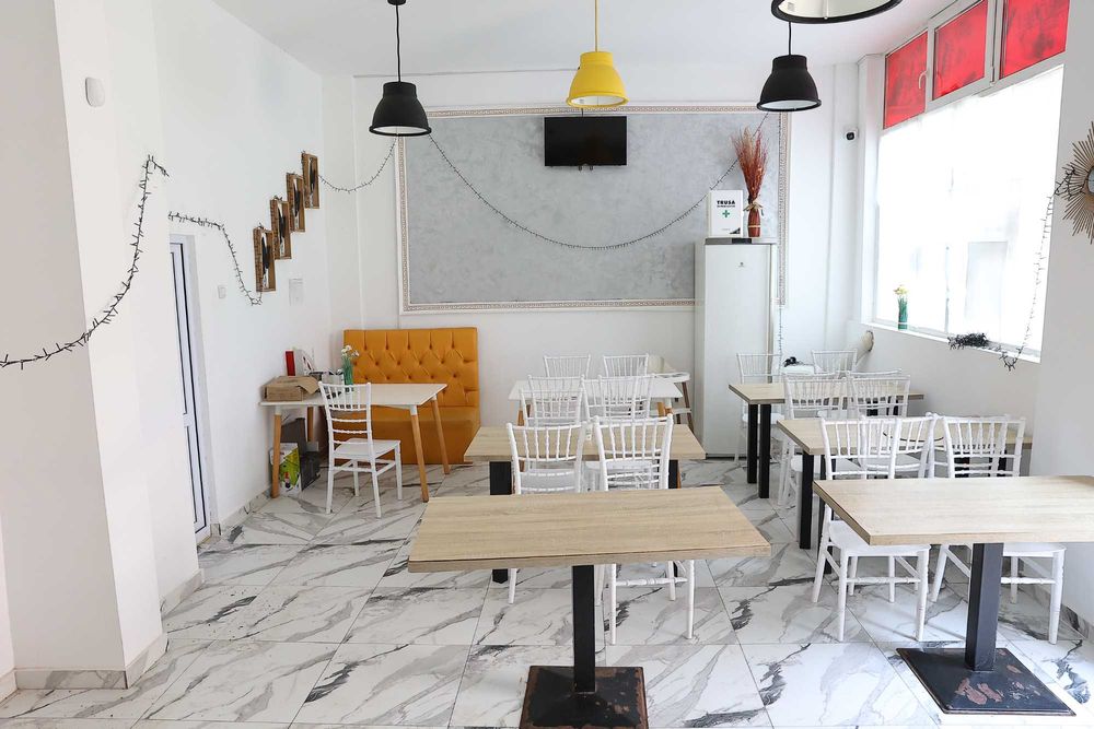 Afacere la cheie / Restaurant / Fast food / Patiserie / Racaciuni E85