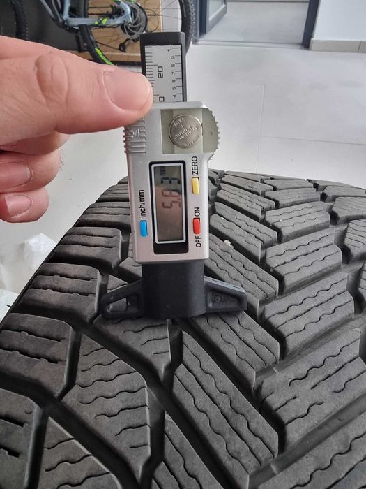 Anvelope Iarna Michelin X-Ice Snow 255 35 R19 96H (2 buc)