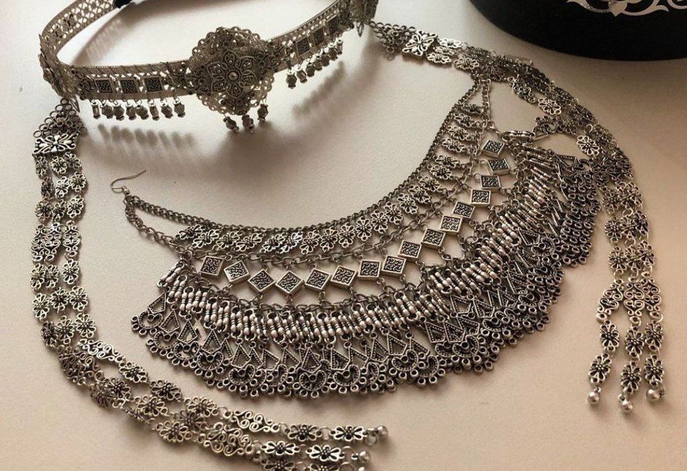 Хар хил турдаги диадема бужитериялар