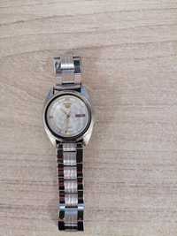 Продавам часовник антика оригинал японски seiko5