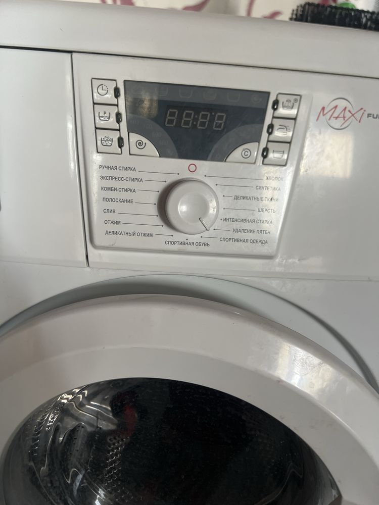 Продам стиральную машинку