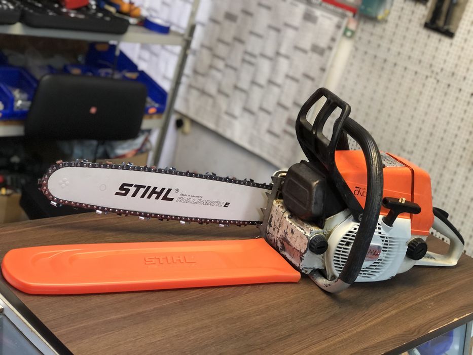 Моторна резачка за дърва STIHL 034 AV SUPER - 61.5 куб.см/3.4kW-4.6к.с