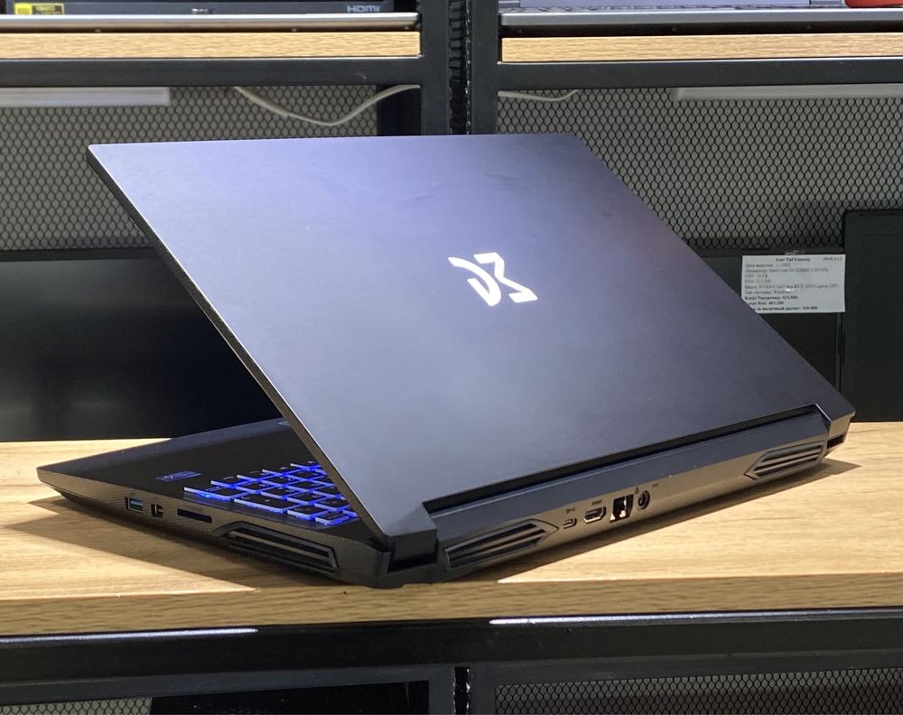 Ноутубк DreamMachines Intel core i5-11/16GB/SSD512GB, 10072/A10