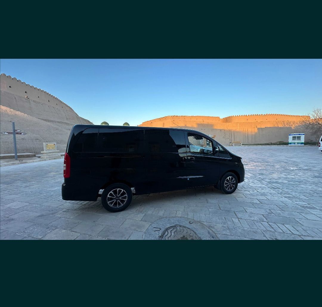 TAXI Jac M3 miniven 8+1 o‘rindiqli. UZB bo‘ylab avtotranspor xizmati.