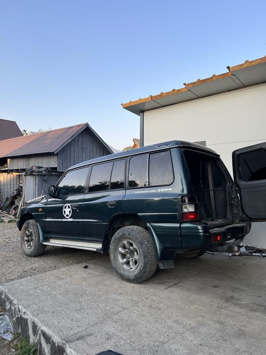 Mitsubishi Pajero 2.8 manual