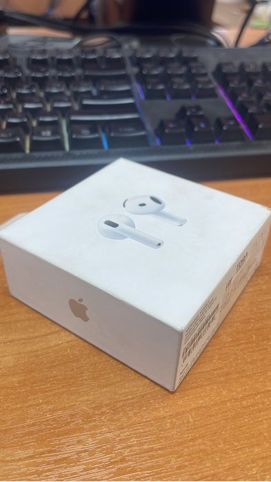 Наушники Apple Airpods 4 оригинал