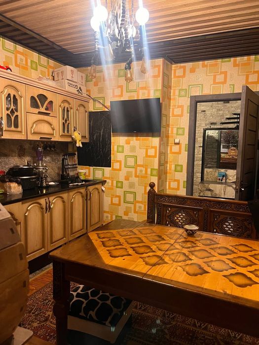 Uy srochna sotiladi 58.000$ doʻstlik 2 kanechka