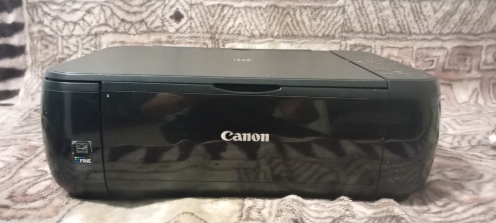 Принтер Canon PIXMA MP280 (принтер, сканер, копир)


Принринтер, скан