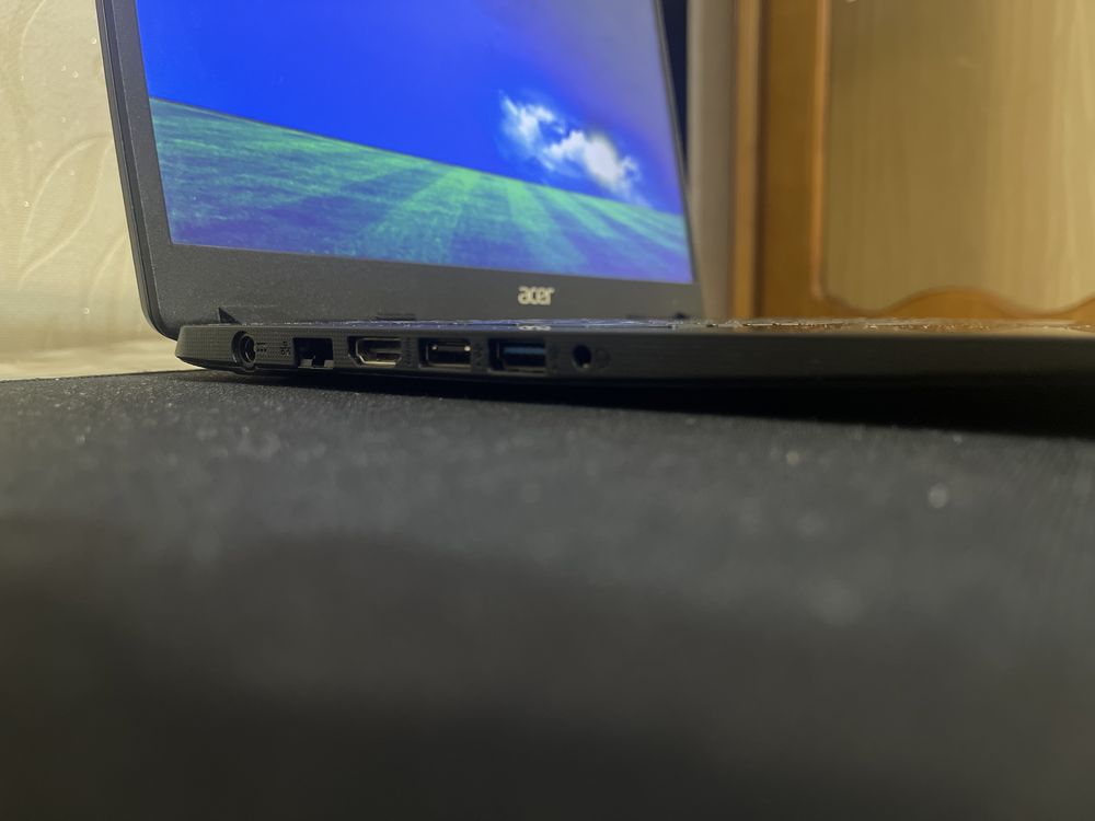 Acer Aspire Хороший ноутбук.