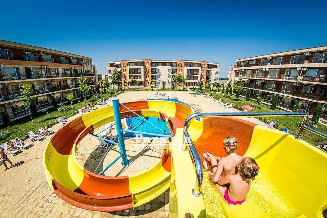 Продава се Едностаен апартамент в к.к. Слънчев бряг - 35 кв.м за 1372 €/кв.м - Снимка #15