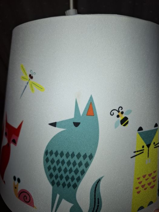 Corp iluminat camera copii