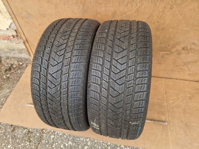 2 Anvelope de iarnă Pirelli R21 275/40 DOT2617